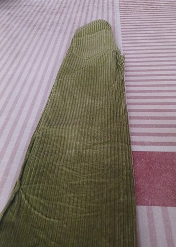 Zara Düğmeli Yeşil Kadın Midi Kumaş Pantolon