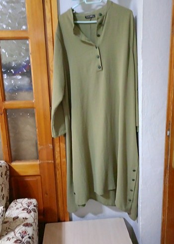 Düğmeli V Yakalı Uzun Kadın Tunik - Görsel 2