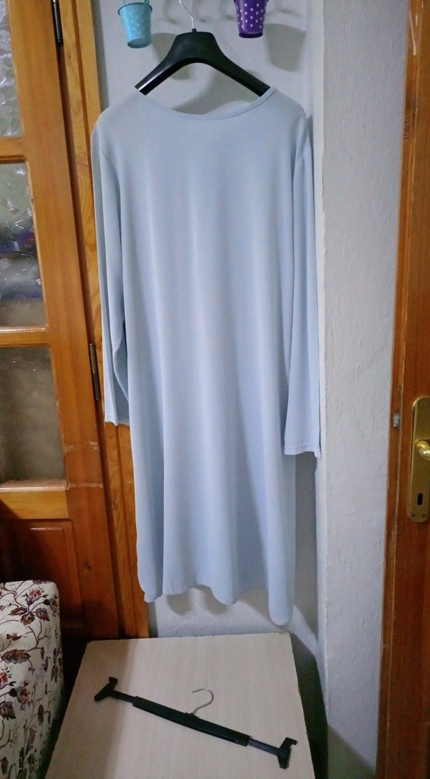 Uzun Kollu Gri Kadın Tunik - Görsel 3