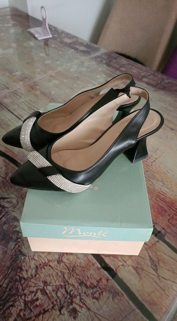 Siyah Rugan Tokalı Stiletto Kadın Topuklu Ayakkabı - Görsel 3