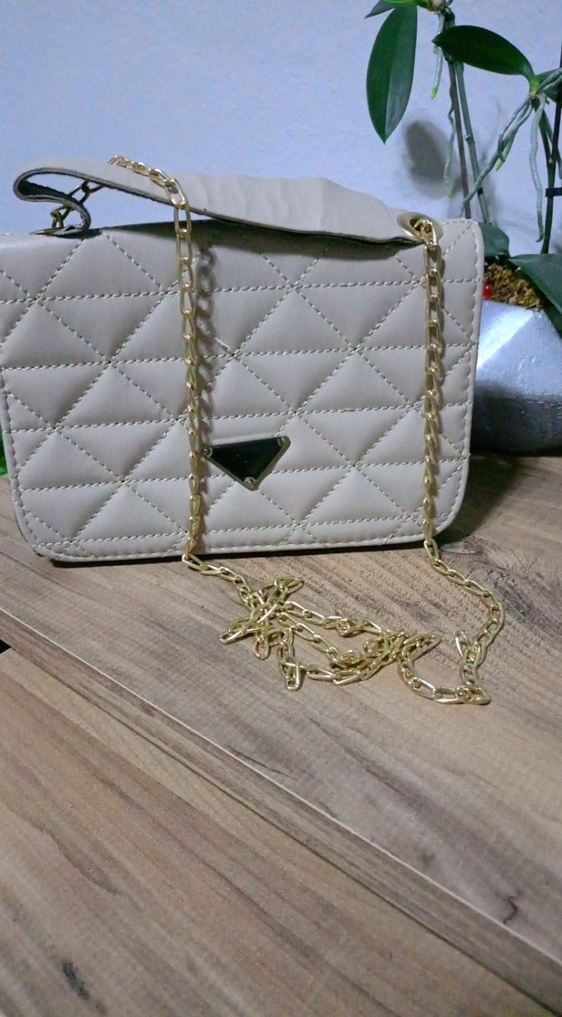 Tokalı Beyaz Kadın Omuz Çantası - Görsel 3