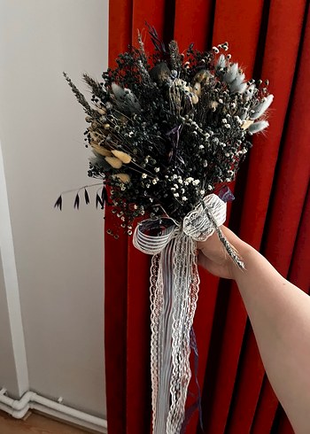 Kurdelalı Gelin Çiçeği 