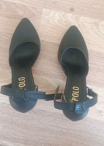 Siyah Stiletto Topuklu Tokalı Kadın Ayakkabı - Görsel 3