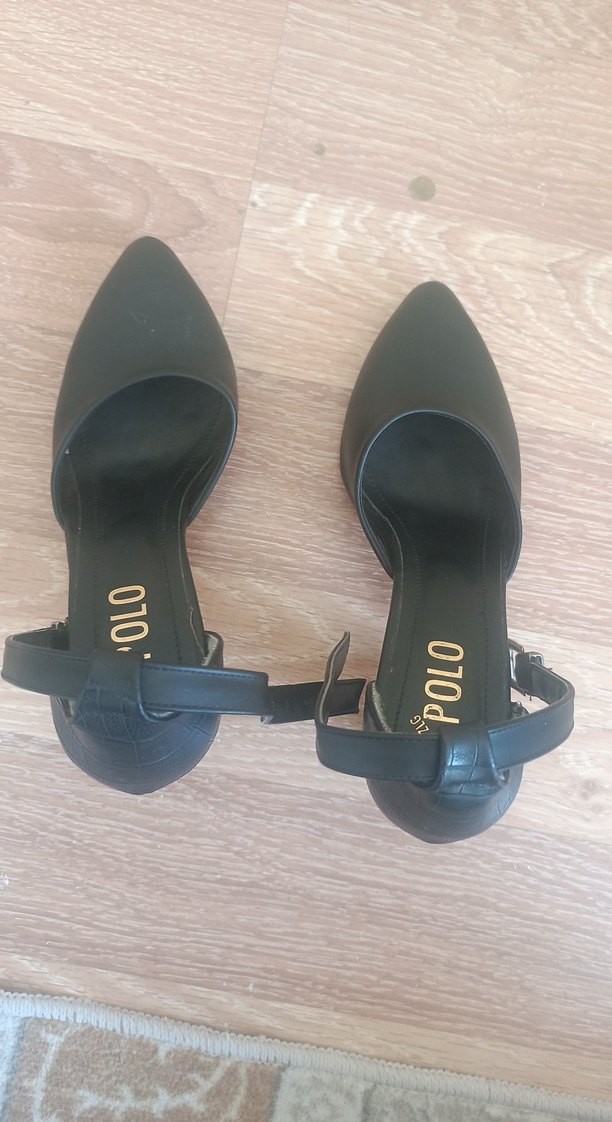 Siyah Stiletto Topuklu Tokalı Kadın Ayakkabı - Görsel 3