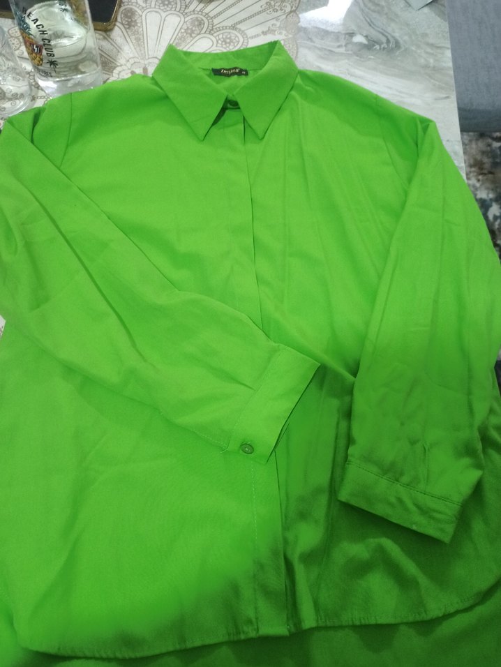 Gizli patlı Düğmeli Yeşil Kadın Gömlek - Görsel 4