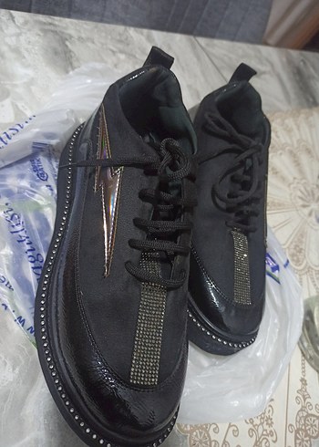 Siyah Spor Ayakkabı - Görsel 3