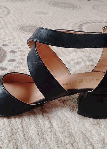 Siyah topuklu Ayakkabı - Görsel 5