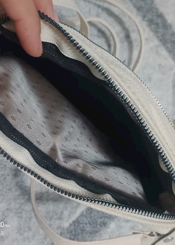 Bej Deri Fermuarlı Kadın Çanta - Görsel 4