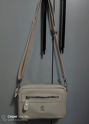 Bej Deri Fermuarlı Kadın Çanta - Görsel 3