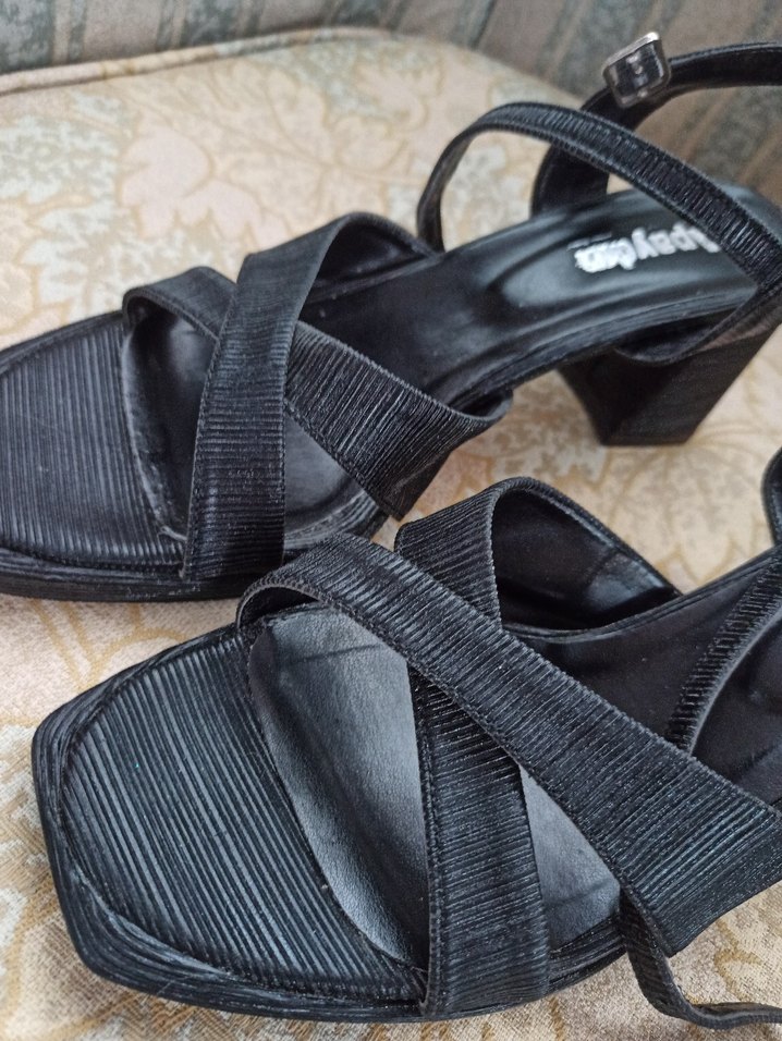 Topuklu ayakkabı - Görsel 5