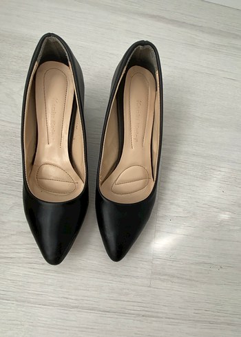 Diğer Siyah Stiletto