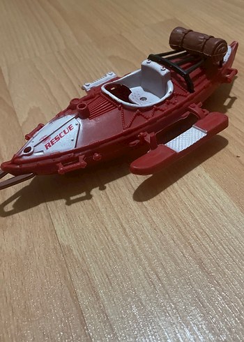 Beden Renk Kırmızı Kurtarma Helikopteri Oyuncak