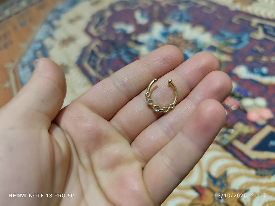 Altın Renkli Boncuklu Minimalist Kadın Piercing - Görsel 2