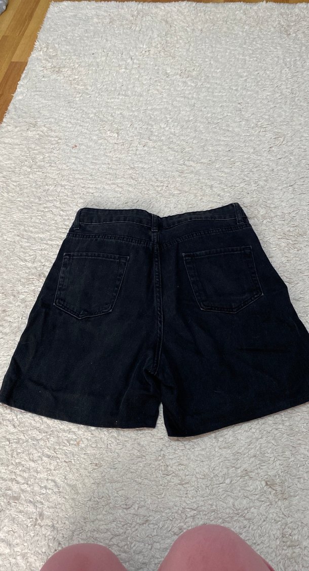 Siyah Salaş Mini Denim Şort - Görsel 2