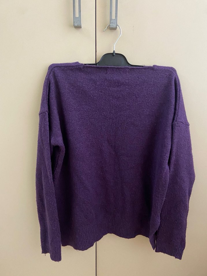 Mor V Yaka Kadın Yün Kazak - Görsel 3