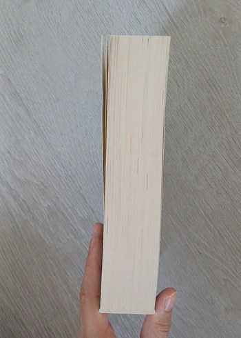 Beden Renk Ateşböceği Yolu - Kristin Hannah