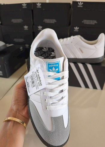43 Beden Adidas Sneaker Spor