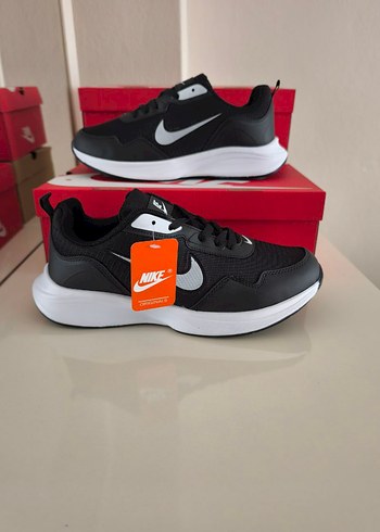 43 Beden Nike Siyah Erkek Spor Ayakkabı