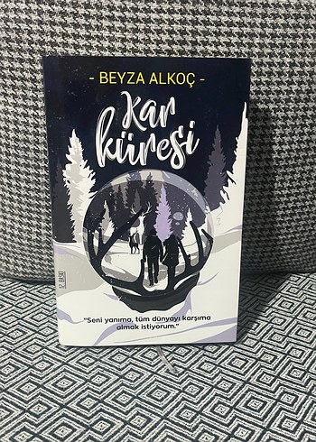 Kar Küresi - Beyza Alkoç