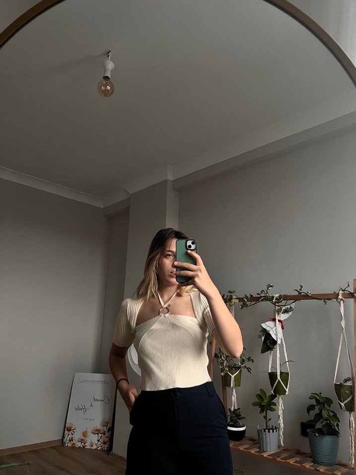 Bej Straplez Kısa Kollu Pamuklu Bluz - Görsel 3