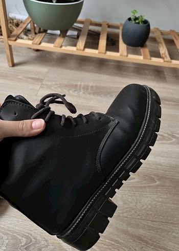 Kahverengi Deri Goth Bot - Görsel 6