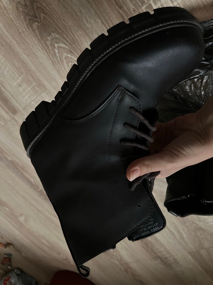 Kahverengi Deri Goth Bot - Görsel 4