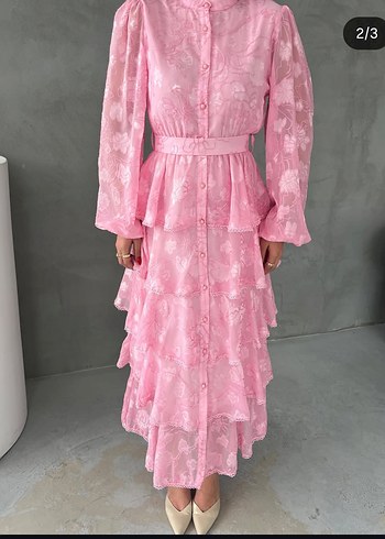 Pembe Uzun Kollu Fırfırlı Bağlamalı Elbise - Görsel 2