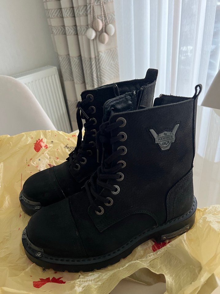 Siyah Hammer Jack Bot - Görsel 3