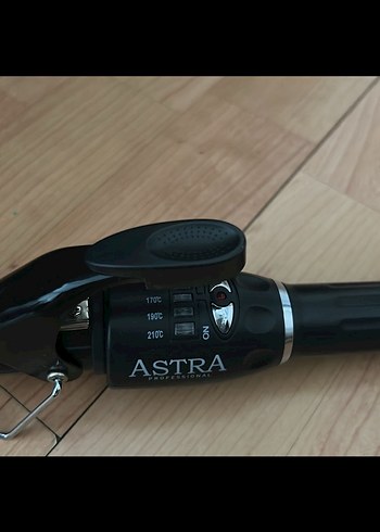 Diğer Astra Siyah Saç Maşası