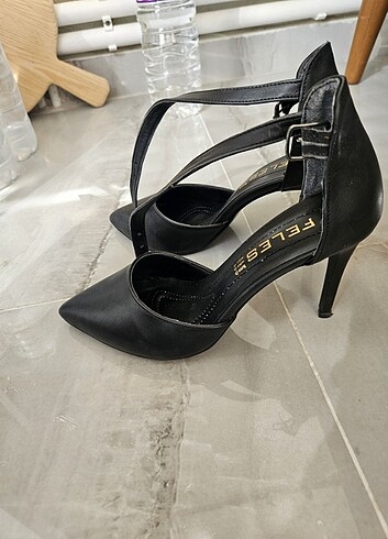 36 Beden Bilekten başlamalı stiletto