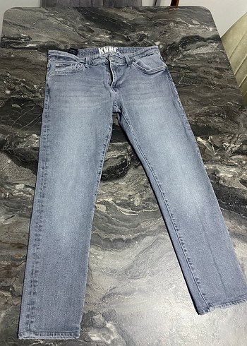 Gri Regular Fit Erkek Kot Pantolon