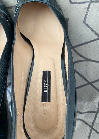 39 Beden siyah Renk Klasik Siyah Yılan Desenli Stiletto