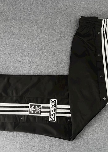 Beden Adidas Siyah Spor Eşofman Altı