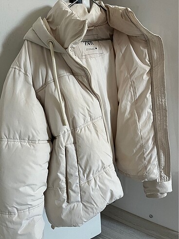 Zara Krem mont