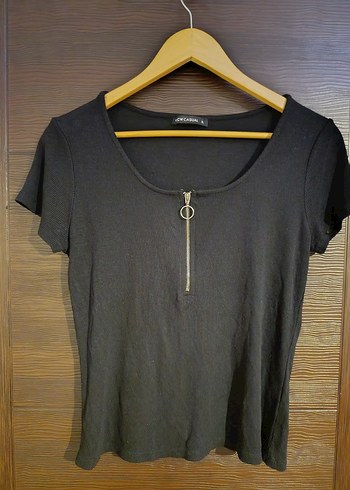 Fermuarlı Siyah Kadın T-shirt