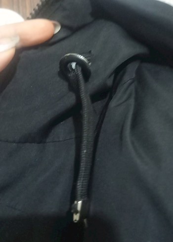 Siyah Kışlık Mont - Görsel 3