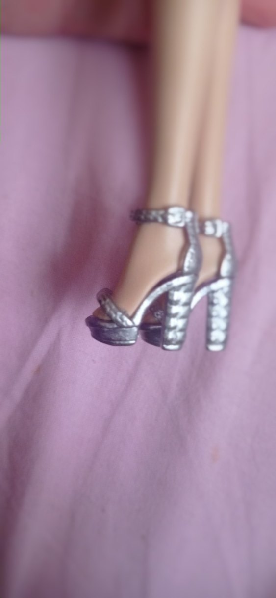 barbie bebek - Görsel 4