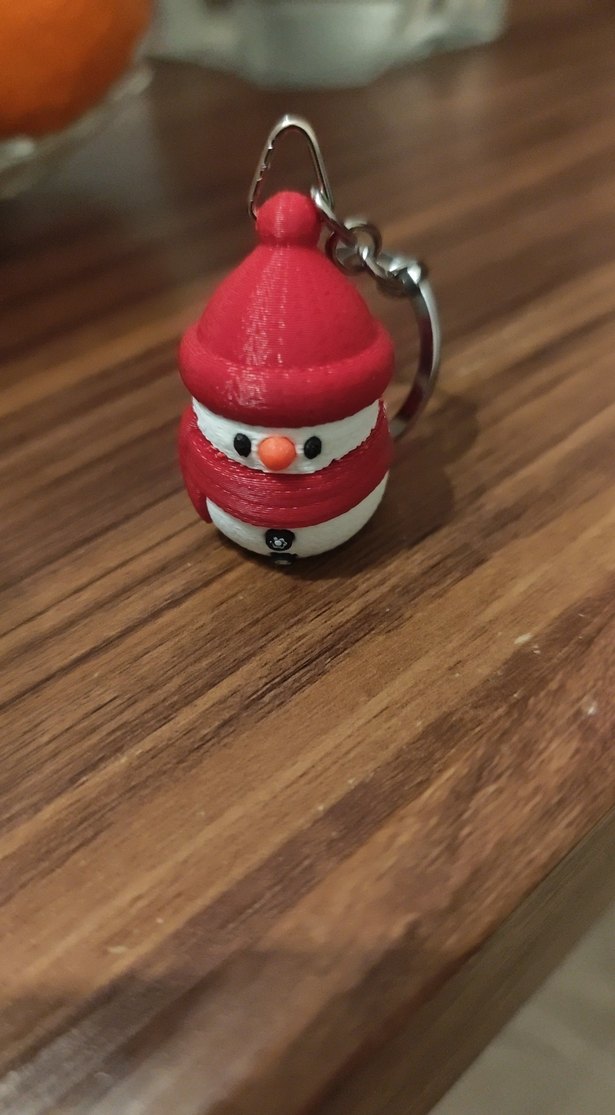 Kırmızı Püsküllü Kadın Anahtarlık - Görsel 3