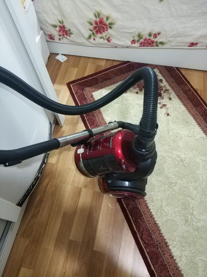 Arçelik Perla Kırmızı Süpürge - Görsel 2