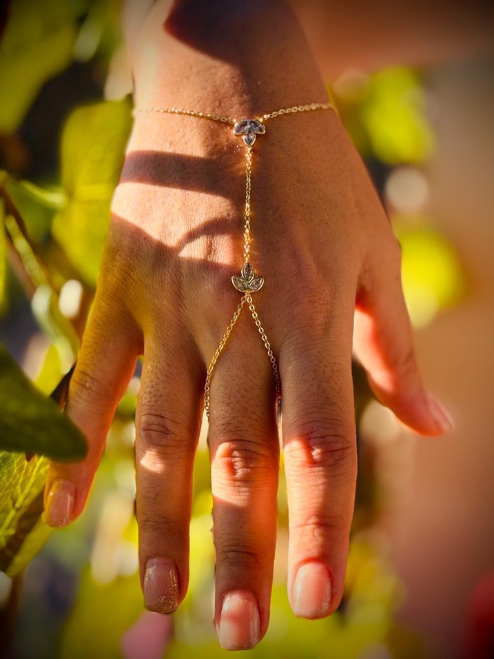 Altın Renkli çiçek detaylı şahmeran - Görsel 2