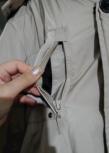 Gri Düğmeli Erkek Sokak Stili Mont - Görsel 8