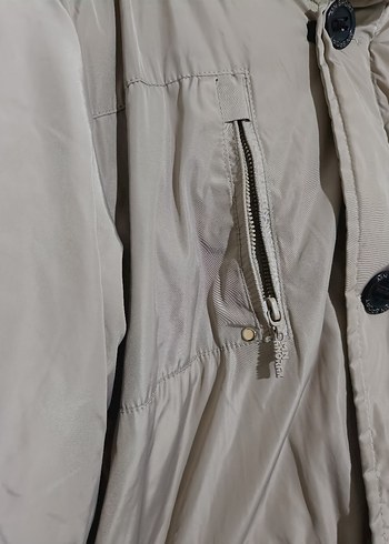 Gri Düğmeli Erkek Sokak Stili Mont - Görsel 9