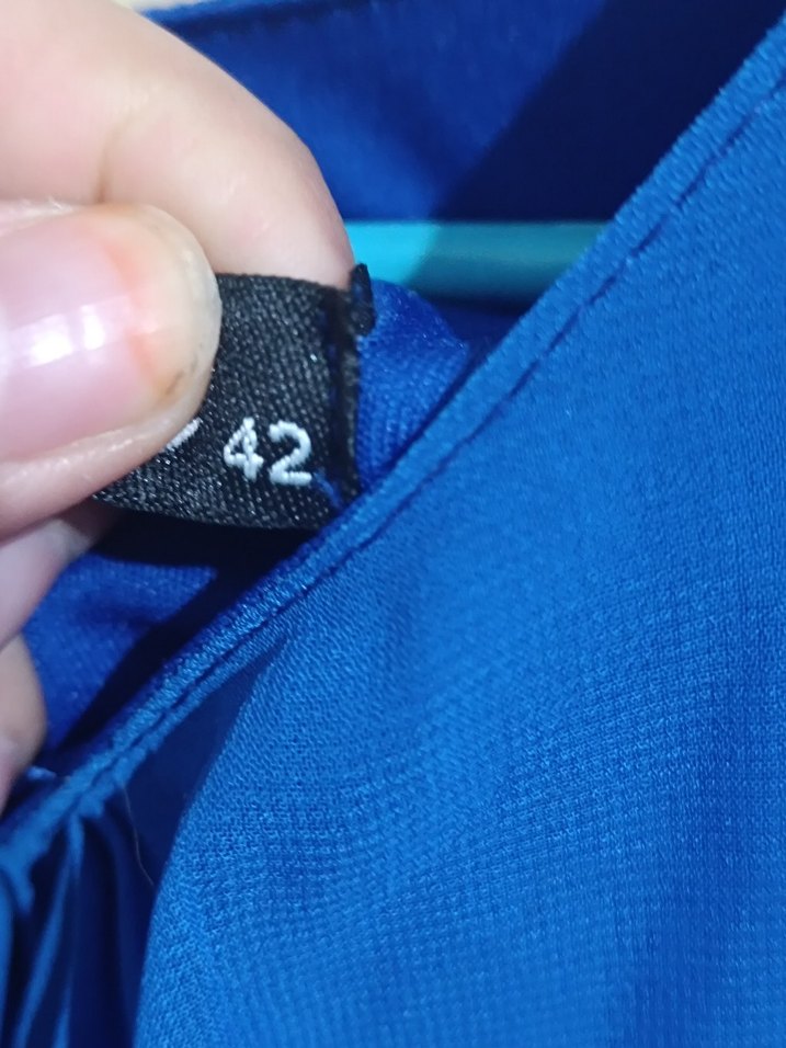 Mavi V Yaka Kolsuz Salaş Bluz - Görsel 4