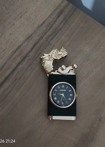 Altın Renkli Masa Saati Ejderha Tasarımlı - Görsel 3