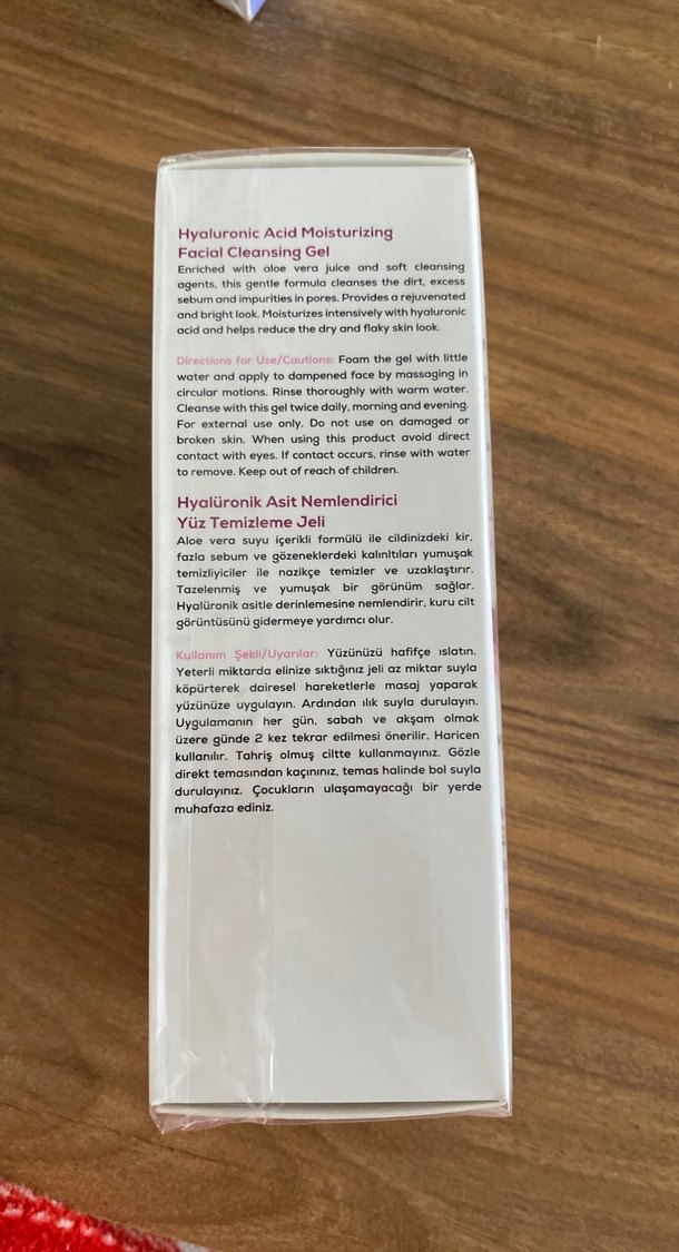 Jeuvenile Hyaluronik Asit Nemlendirici Yüz Temizleme Jeli - Görsel 3