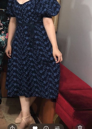 V Yaka Kemerli Lacivert Midi Boy Elbise - Görsel 4