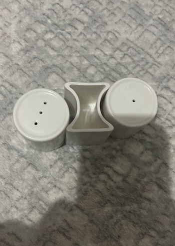 Beyaz Seramik Tuzluk kürdanlık seti - Görsel 2