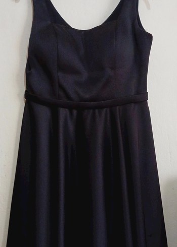 Klasik Siyah Midi Elbise - Görsel 3