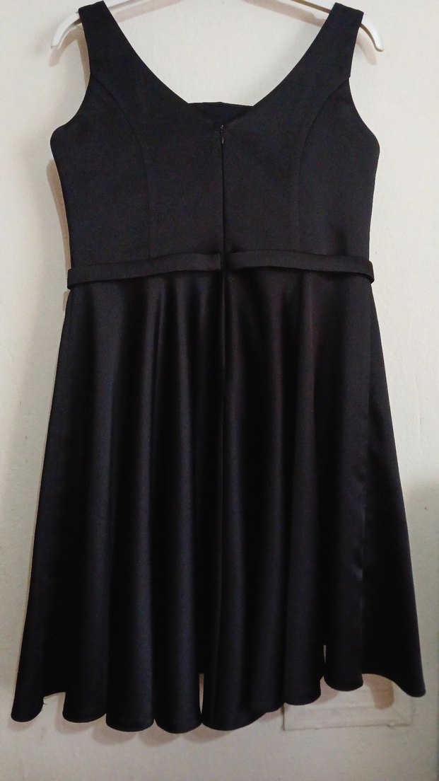 Klasik Siyah Midi Elbise - Görsel 5