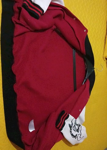 MAÇA BOĞALI KOLEC CEKET Bordo Beyaz Baskılı Kadın Spor Ceket - Görsel 7